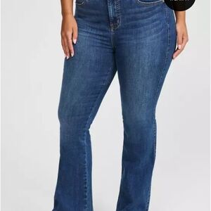 NWOT Torrid Trio Jeans